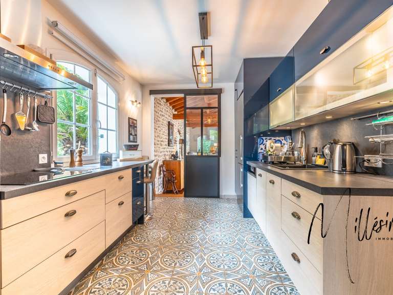 House Arcangues - 5 bedrooms - 200m²