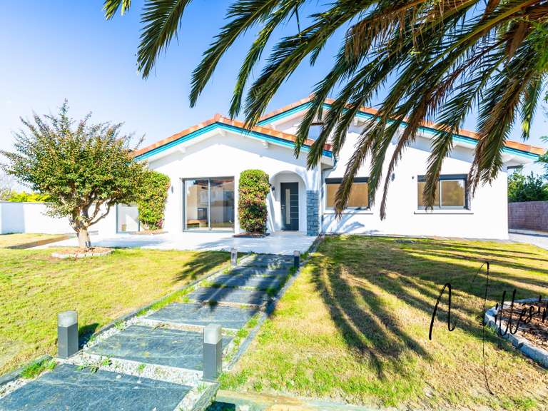 Maison Arcangues - 4 chambres - 165m²