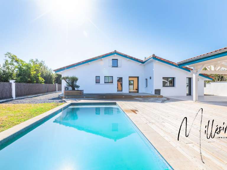Maison Arcangues - 4 chambres - 165m²