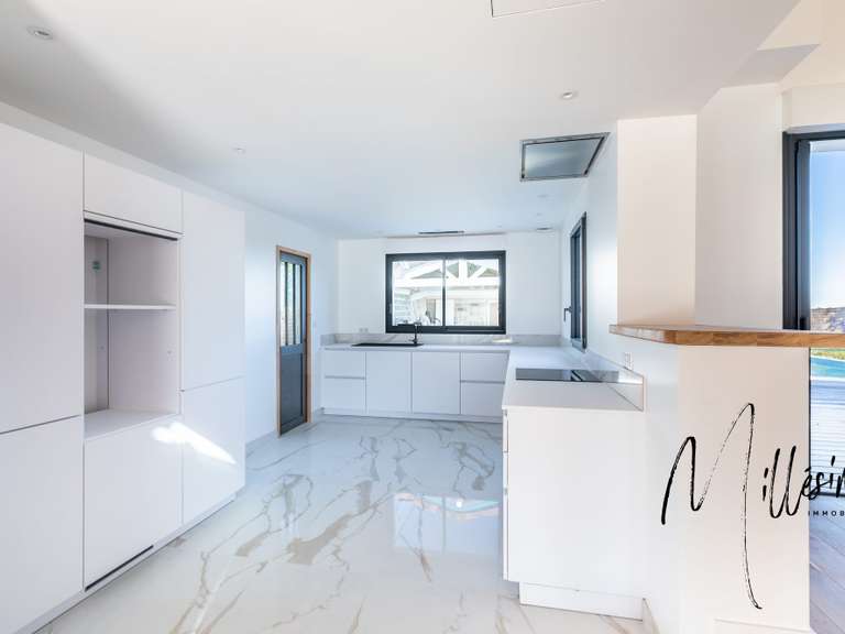 Maison Arcangues - 4 chambres - 165m²