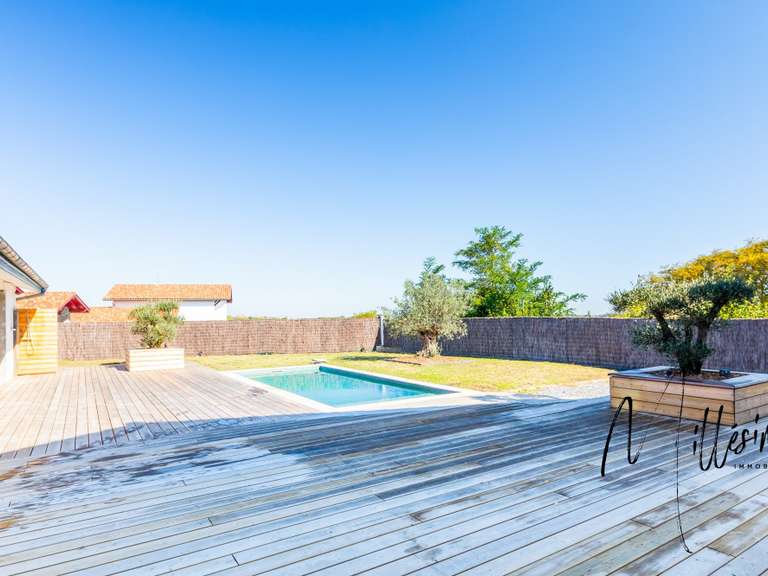 Maison Arcangues - 4 chambres - 165m²