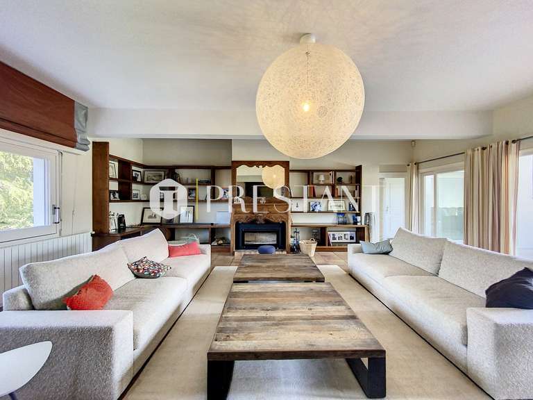 Maison Arcangues - 6 chambres - 301m²