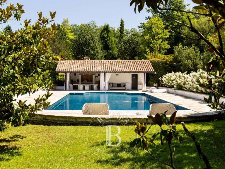 Maison Arcangues - 5 chambres - 480m²