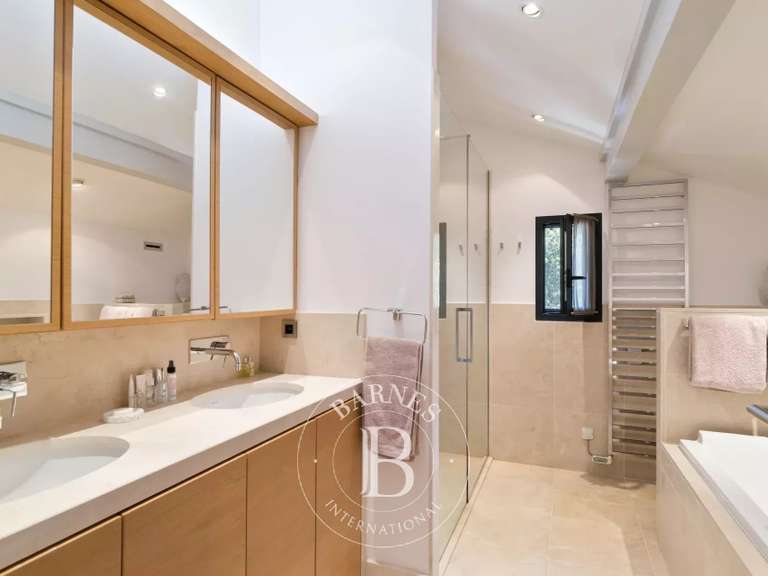 Maison Arcangues - 5 chambres - 480m²