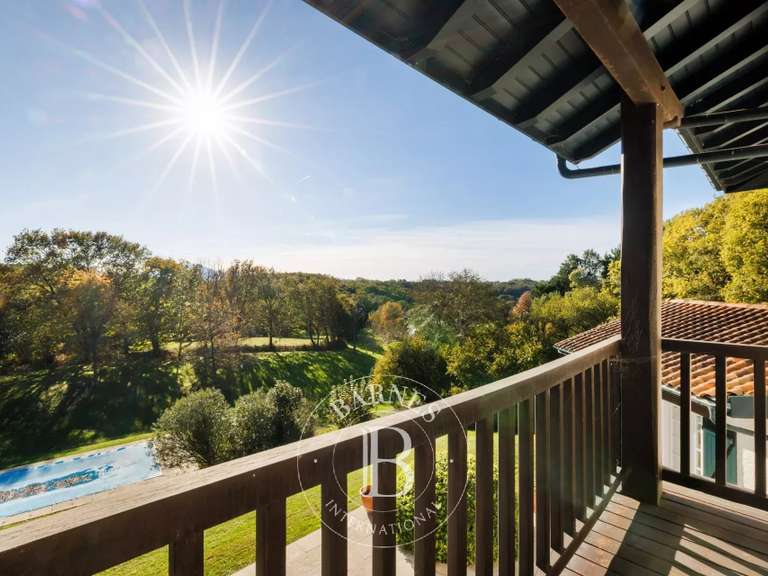 Maison Arcangues - 5 chambres - 250m²