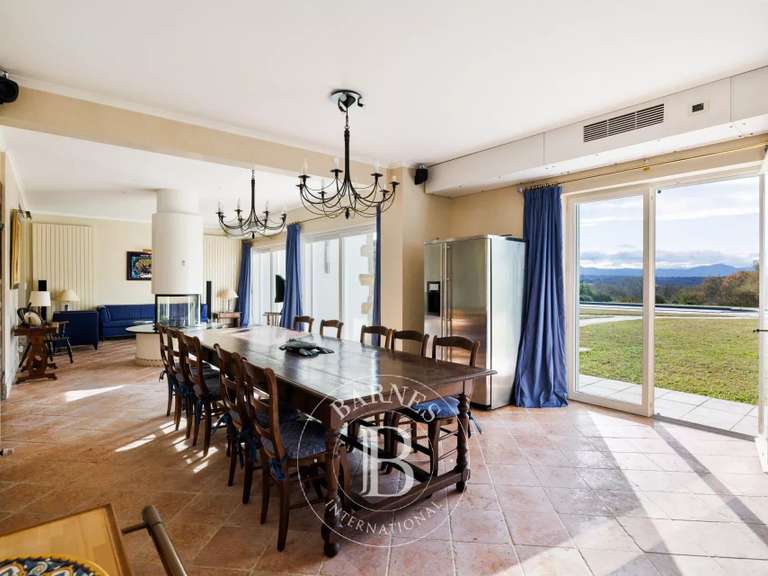 House Arcangues - 6 bedrooms - 312m²