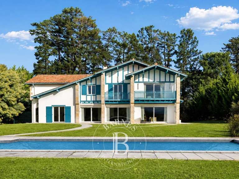 Maison Arcangues - 6 chambres - 312m²