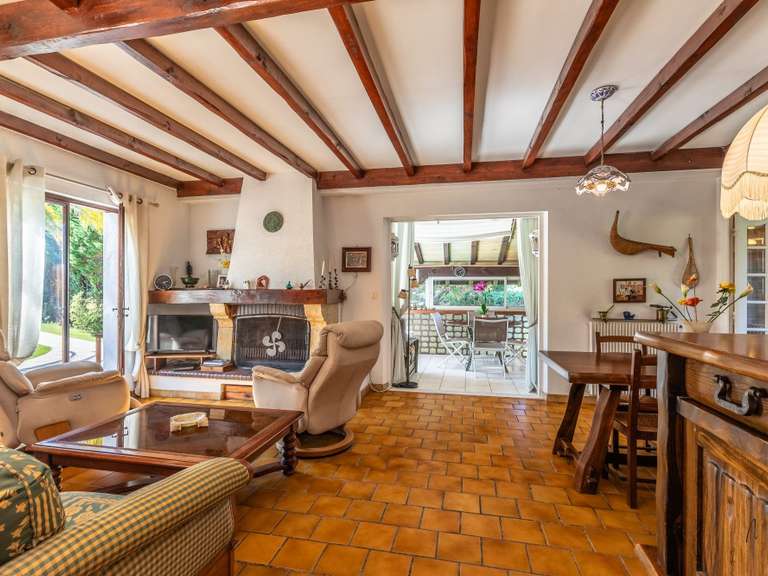 House Arcangues - 4 bedrooms - 136m²