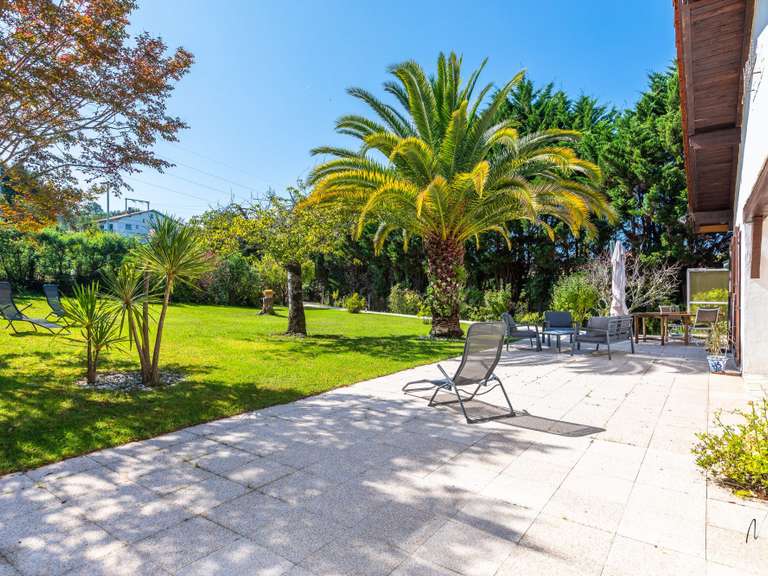 House Arcangues - 4 bedrooms - 136m²