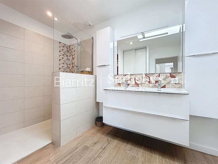 Maison Arcangues - 7 chambres - 260m²