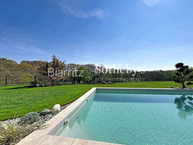 House Arcangues - 7 bedrooms - 260m²