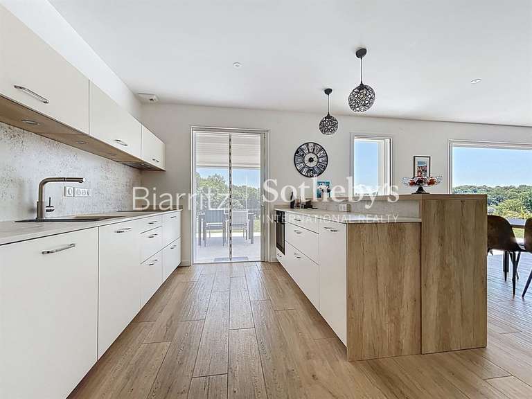 Maison Arcangues - 7 chambres - 260m²