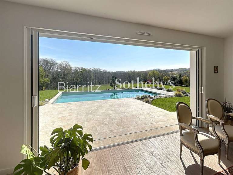 Maison Arcangues - 7 chambres - 260m²