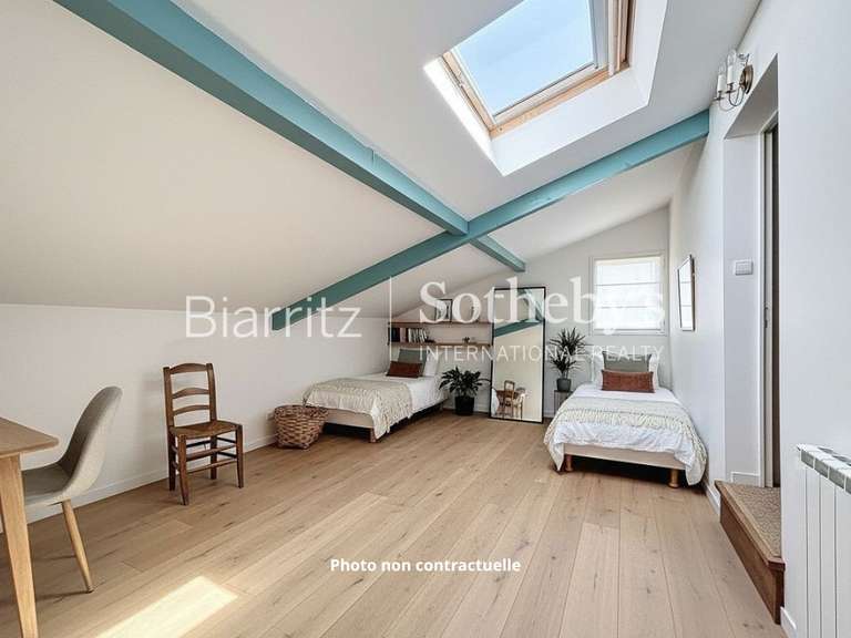 House Arcangues - 5 bedrooms - 225m²