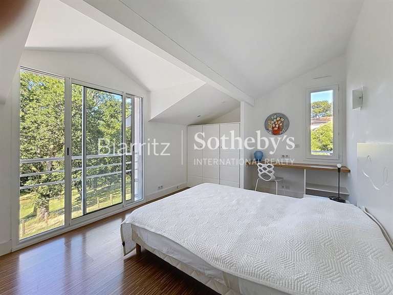 House Arcangues - 4 bedrooms - 154m²