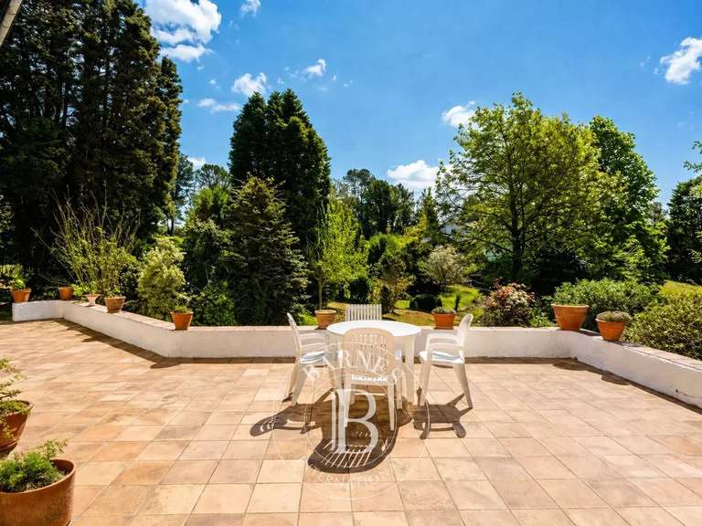 Maison Arcangues - 4 chambres - 194m²