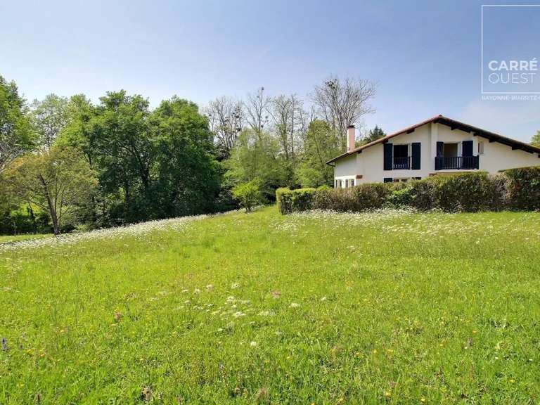 Maison Arcangues - 3 chambres - 158m²