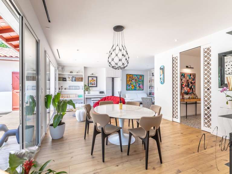 House Arcangues - 4 bedrooms - 214m²