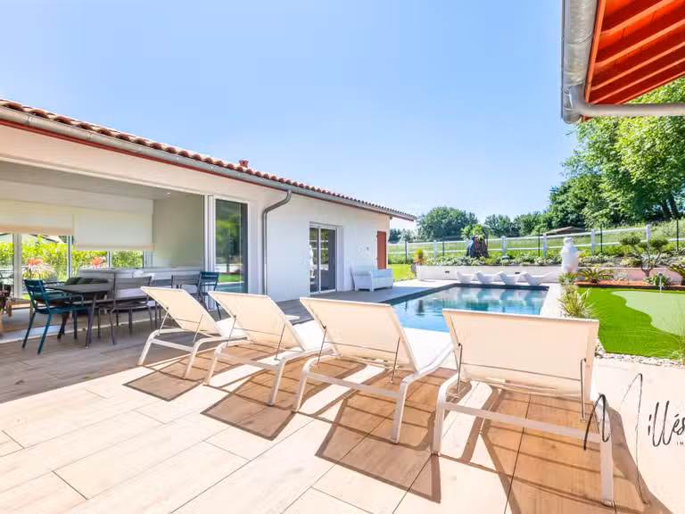 Maison Arcangues - 4 chambres - 214m²