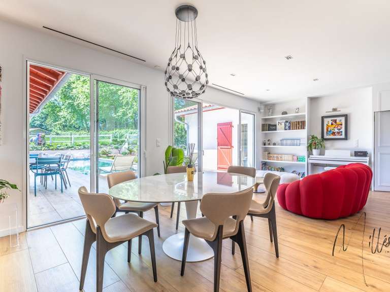 Maison Arcangues - 4 chambres - 214m²