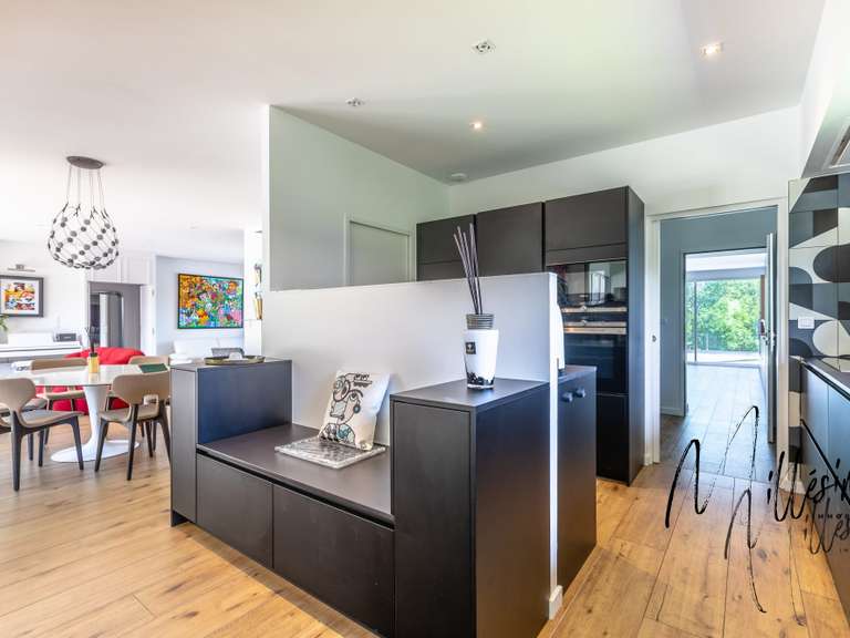 House Arcangues - 4 bedrooms - 214m²