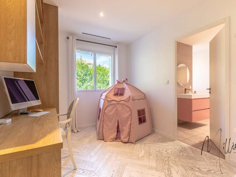 House Arcangues - 4 bedrooms - 214m²