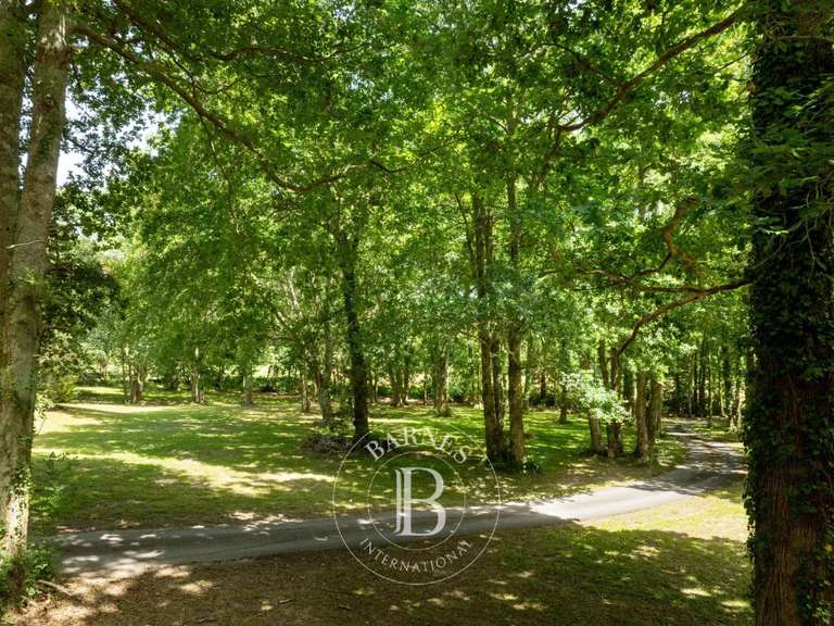 Maison Arcangues - 5 chambres - 300m²