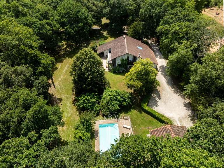 Maison Arcangues - 5 chambres - 300m²