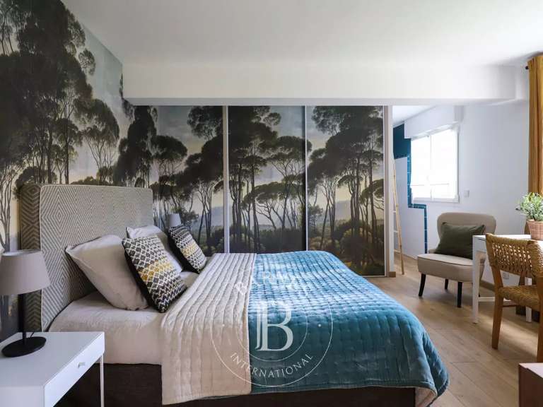 House Arcangues - 6 bedrooms - 380m²