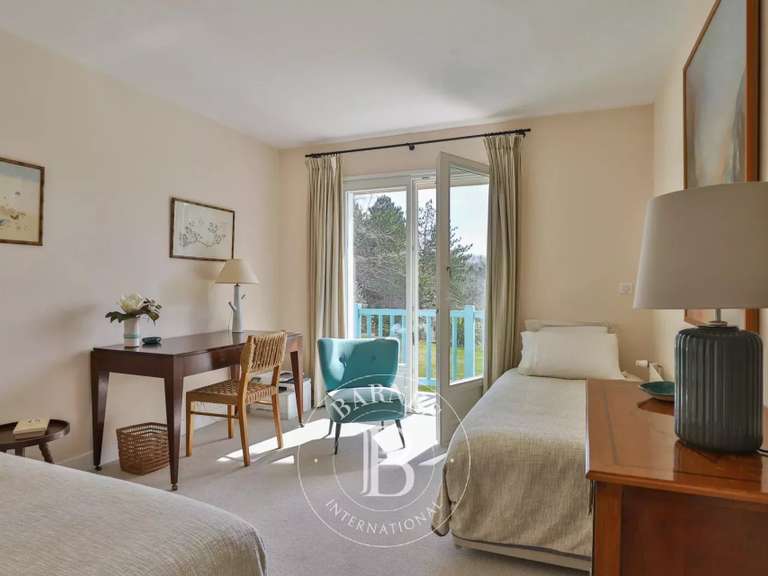House Arcangues - 6 bedrooms - 380m²