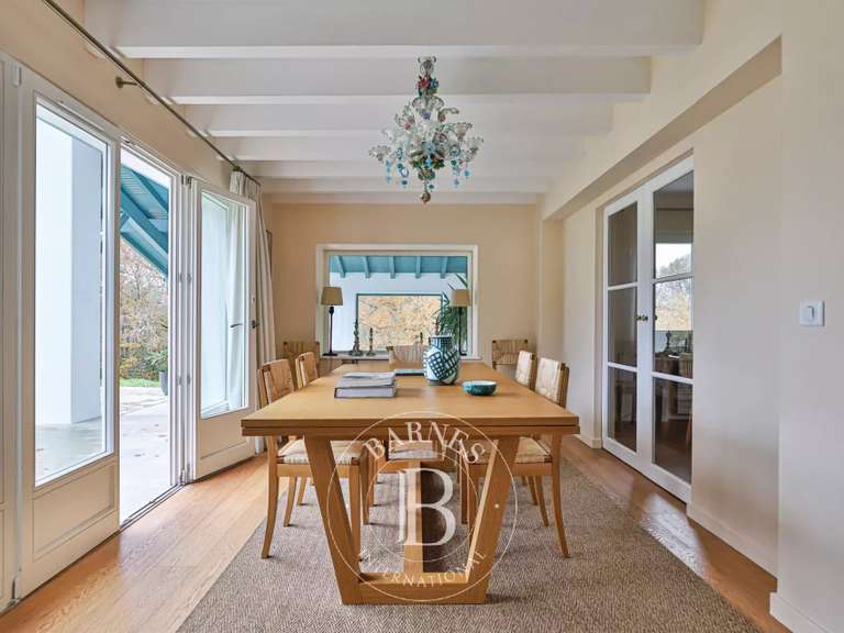 House Arcangues - 6 bedrooms - 380m²
