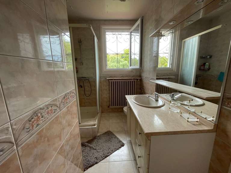 Maison Arcangues - 5 chambres - 213m²