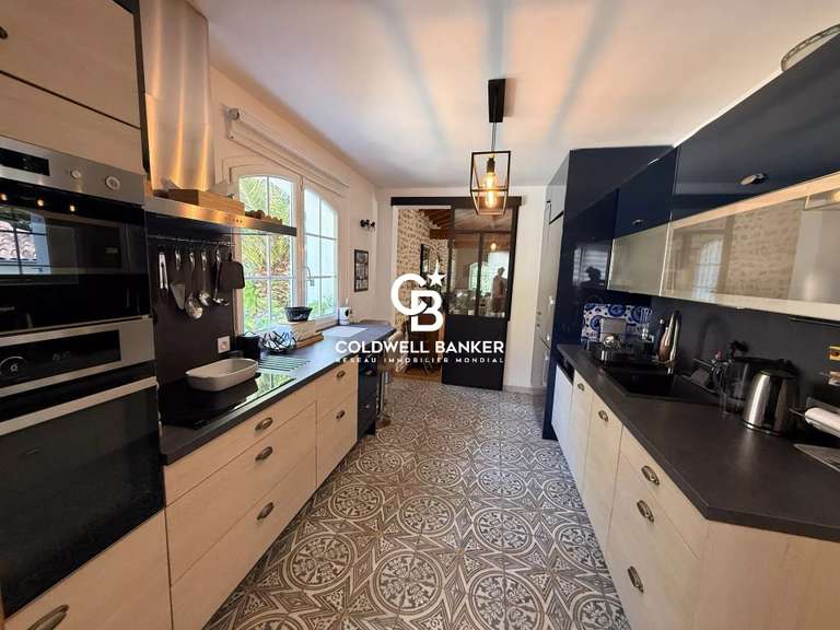 Maison Arcangues - 4 chambres - 200m²