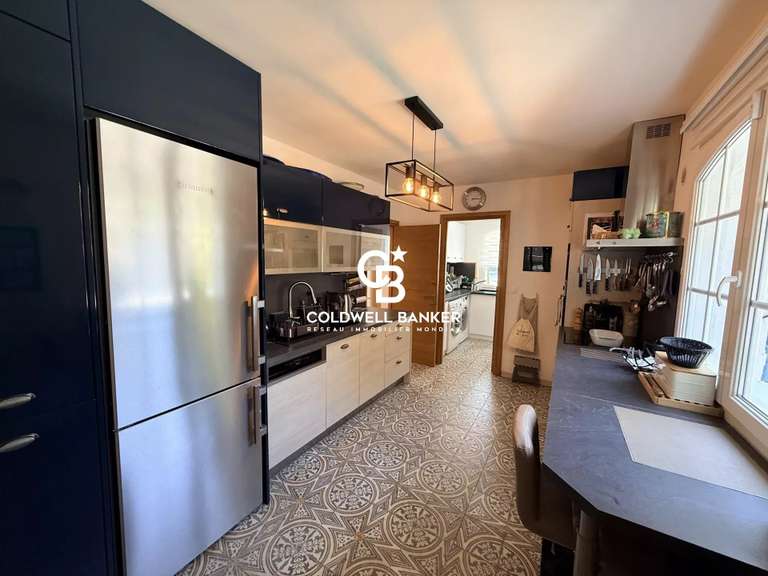 Maison Arcangues - 4 chambres - 200m²