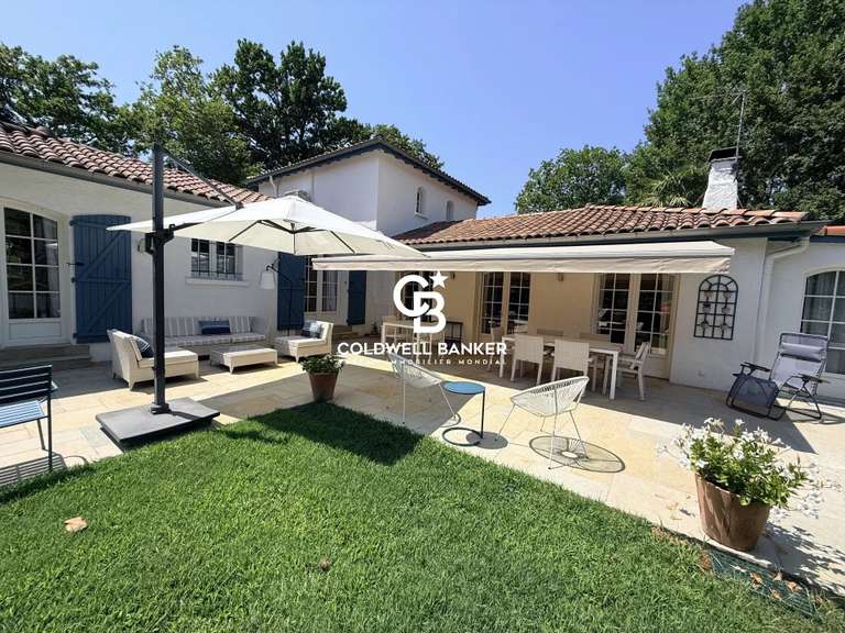 Maison Arcangues - 4 chambres - 200m²
