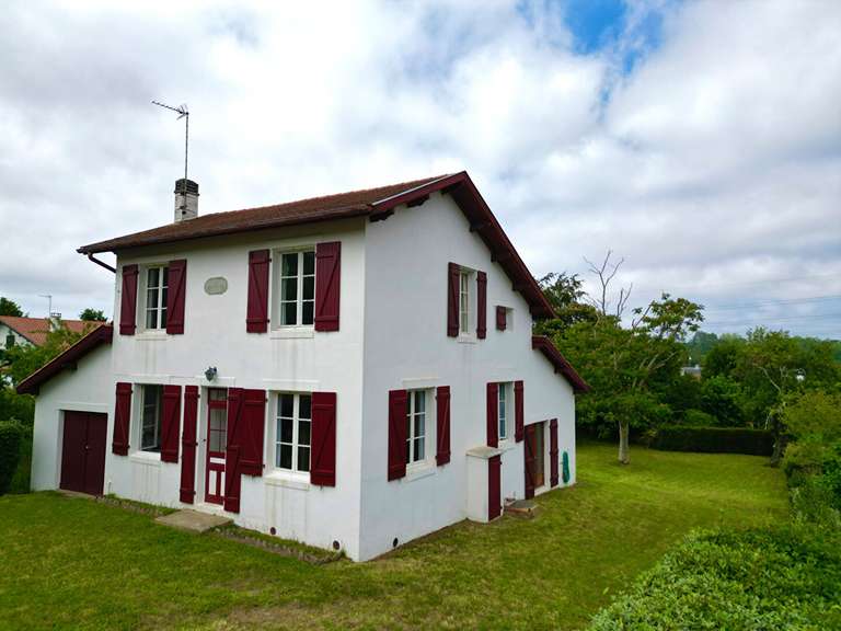 Maison Arcangues - 4 chambres - 168m²