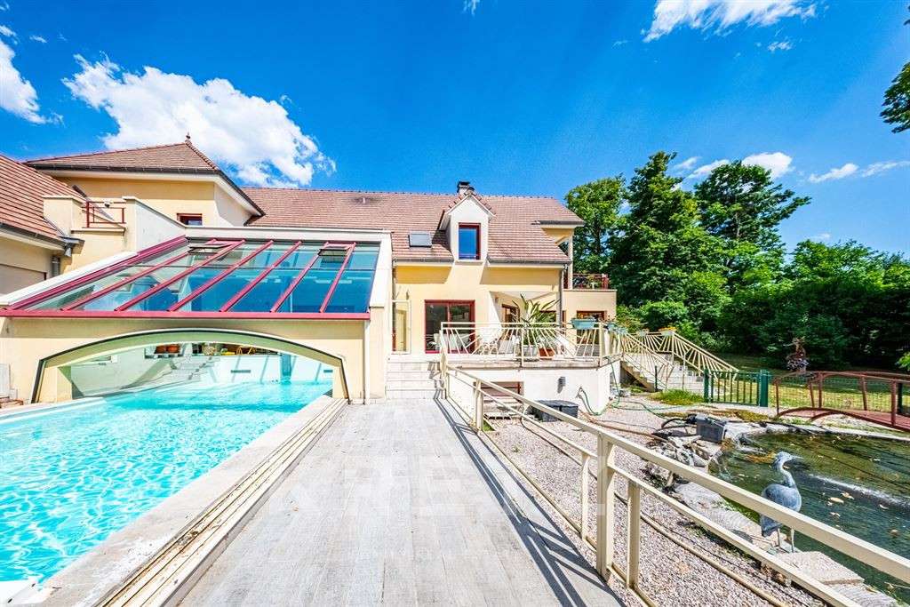 Maison Arceau