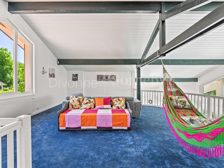 Maison Archamps - 4 chambres - 350m²