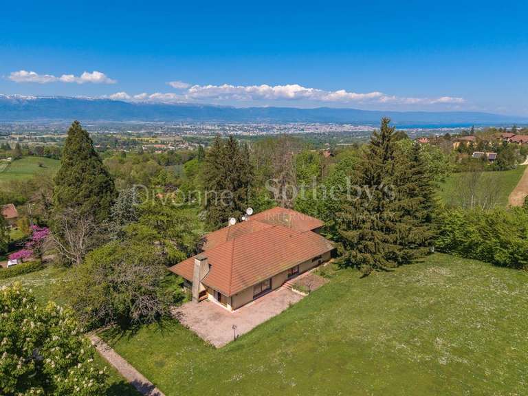 Maison Archamps - 11 chambres - 770m²