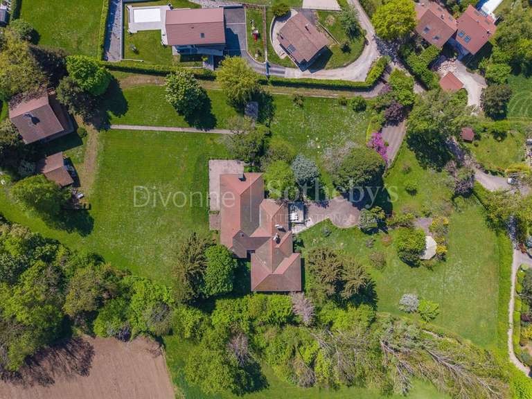 Maison Archamps - 11 chambres - 770m²