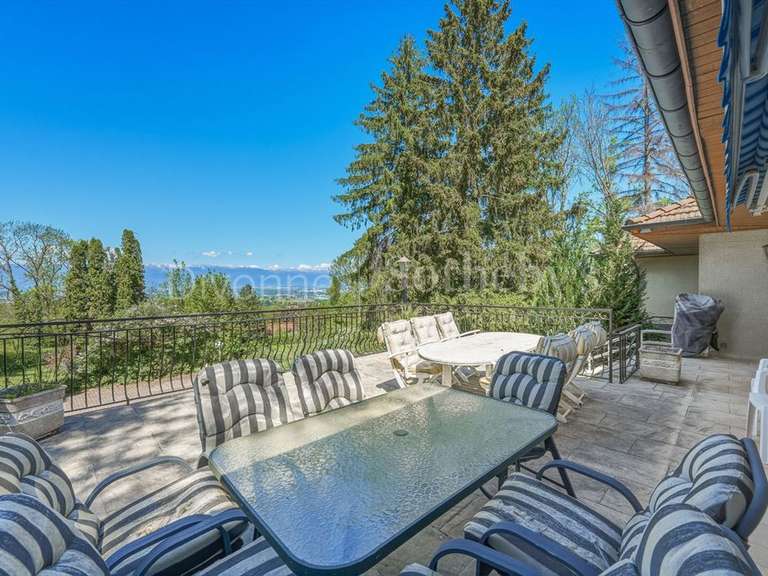 Maison Archamps - 11 chambres - 770m²