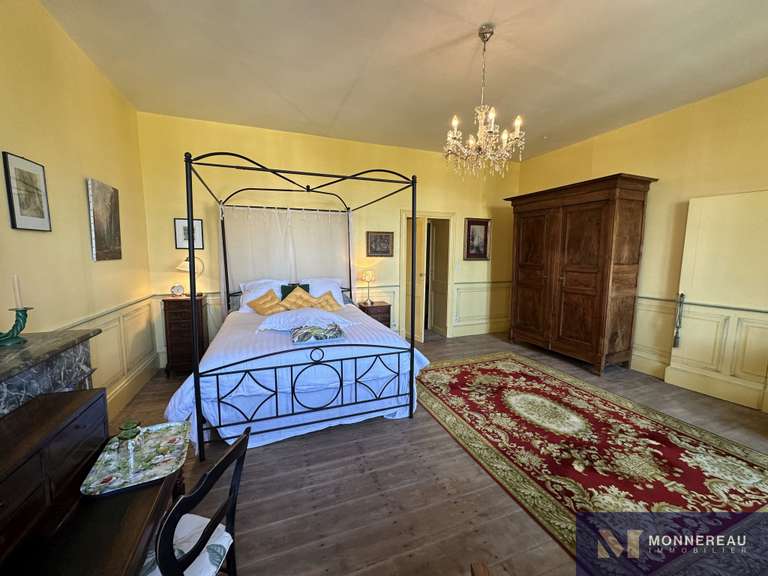 House Archiac - 8 bedrooms - 455m²