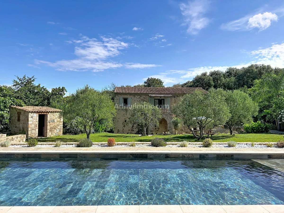 Maison Aregno