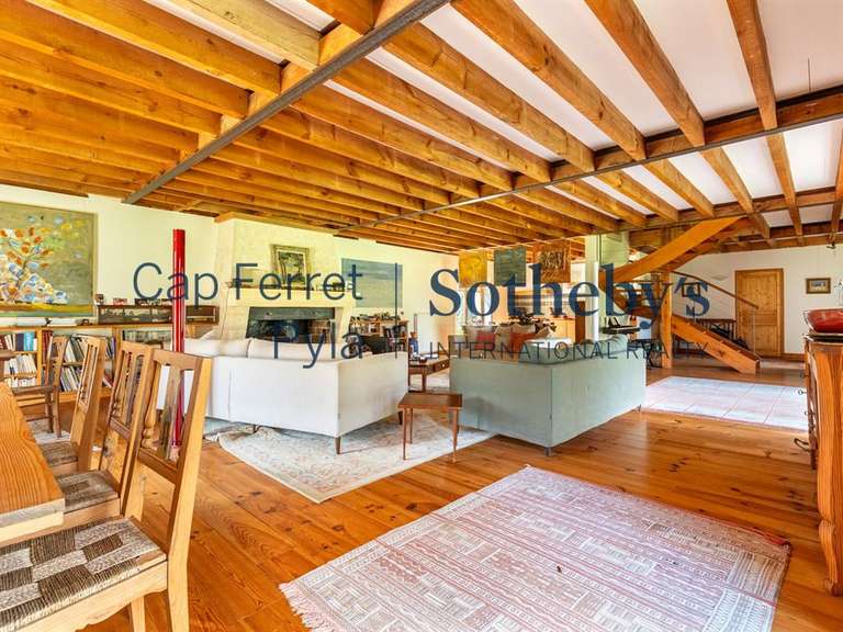 Maison Arès - 6 chambres - 300m²