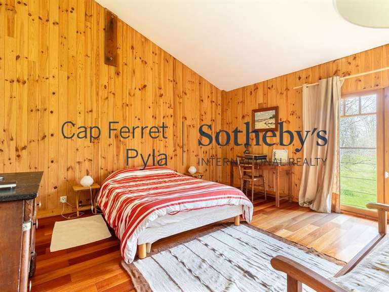 Maison Arès - 6 chambres - 300m²