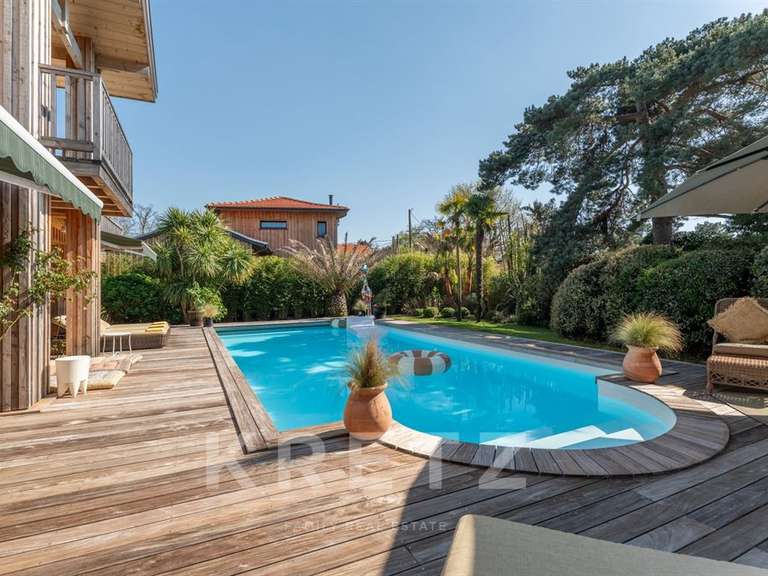 Maison Arès - 6 chambres - 297m²