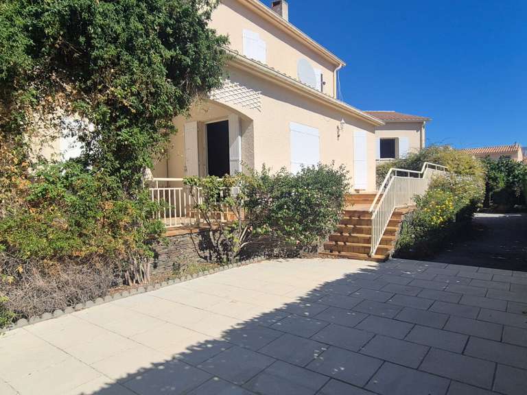 Maison Argelès-sur-Mer - 6 chambres - 350m²