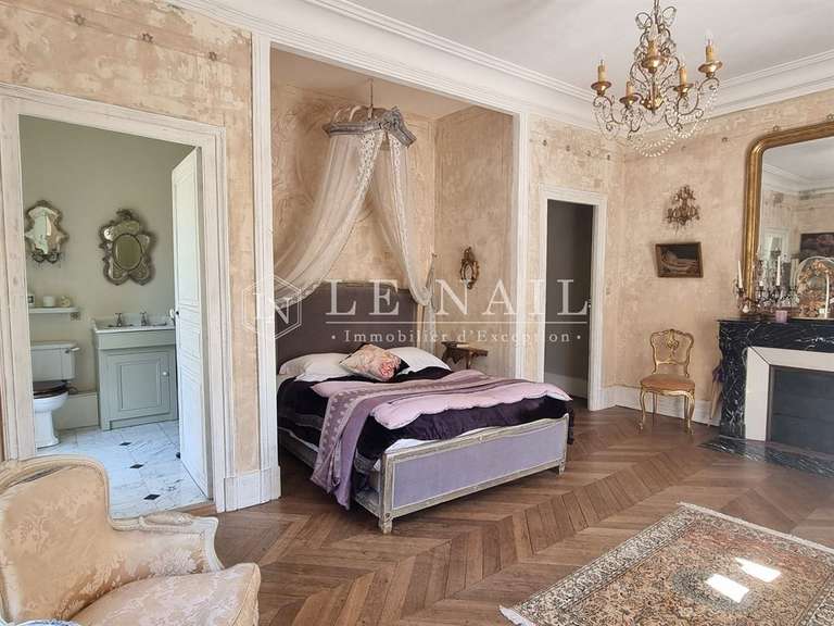 Château Argentan - 12 chambres - 600m²