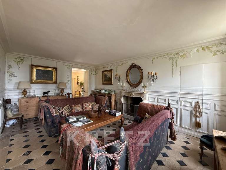 Château Argentan - 9 chambres - 600m²