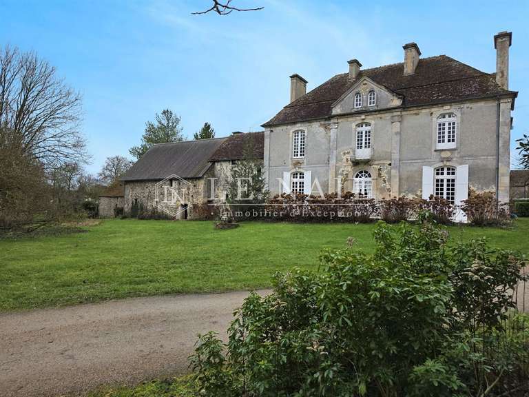 House Argentan - 5 bedrooms - 334m²